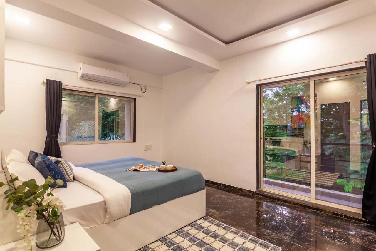 Stayvista'S Vine & Splash - Riverside Villa With An Infinity Pool And Indoor Games Karjat Exteriör bild